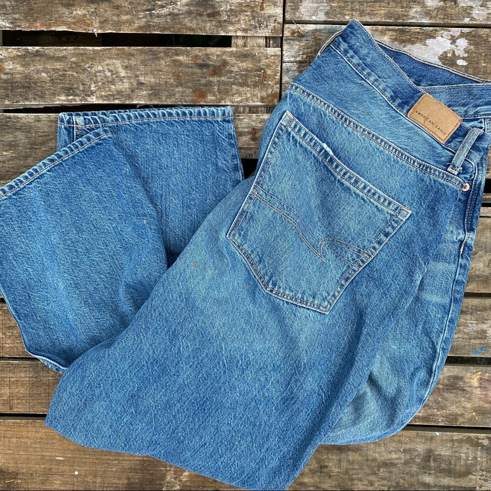 American Eagle 90s boyfriend jean